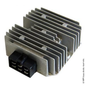 RÉGULATEUR TENSION 12V LAMBRETTA