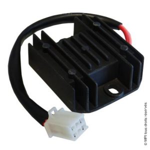 RÉGULATEUR TENSION 12V XY200STII