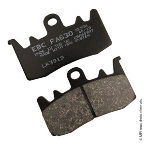 (FA630) PLAQUETTE AVANT AK550