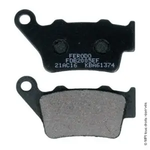 PLAQUETTES BMW C400 (FDB2005EF/213)